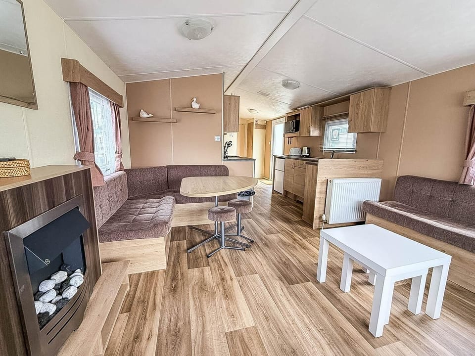 The perfect layout for creating shared memories, ensuring that the time spent together on your UK family holiday in Hunstanton is easy, connected, and full of holiday cheer.