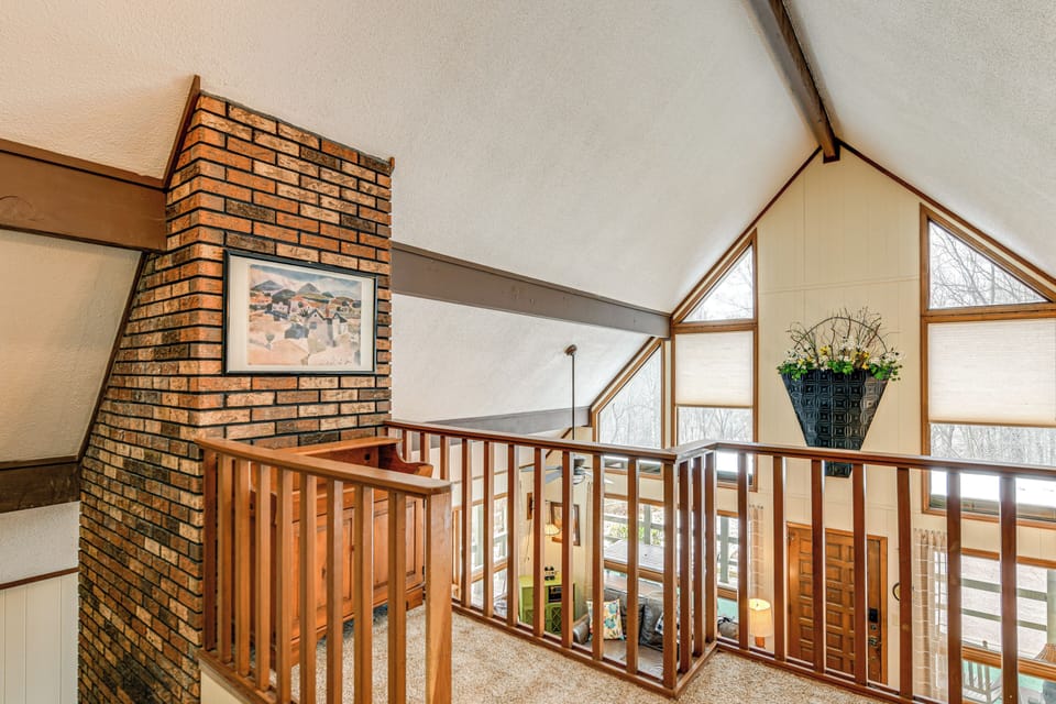 2nd-Floor Landing