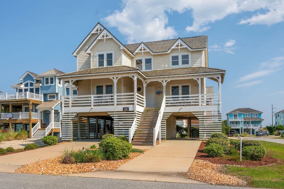 SV25: Seven Sisters 25 | Front Exterior