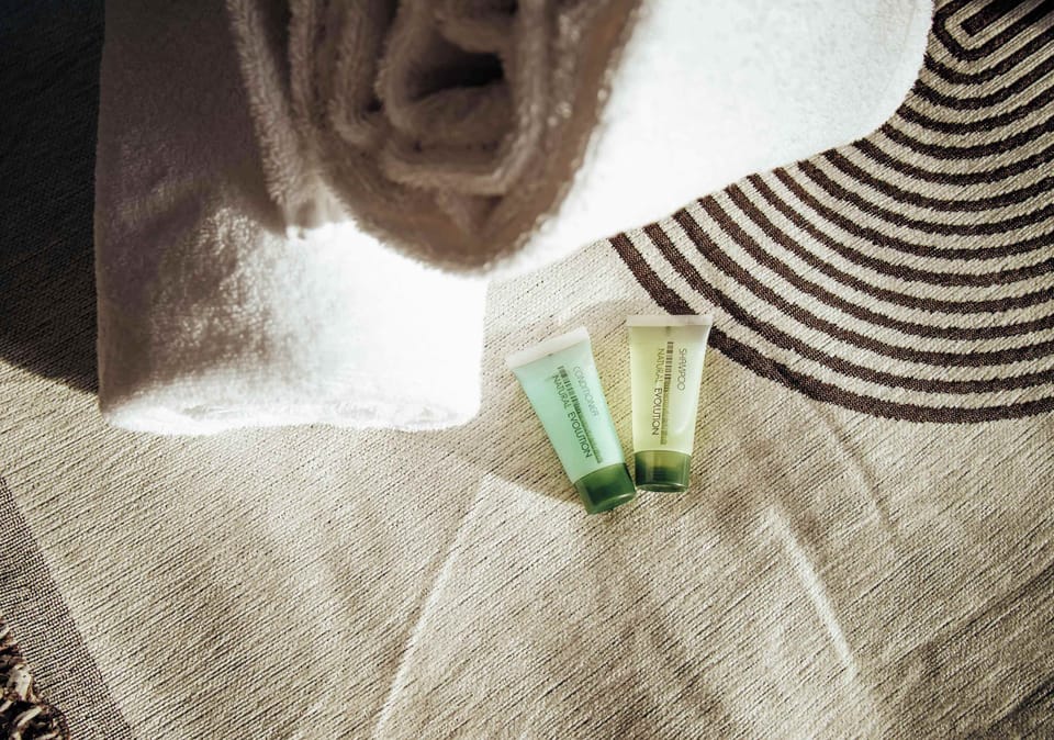 Bathroom amenities