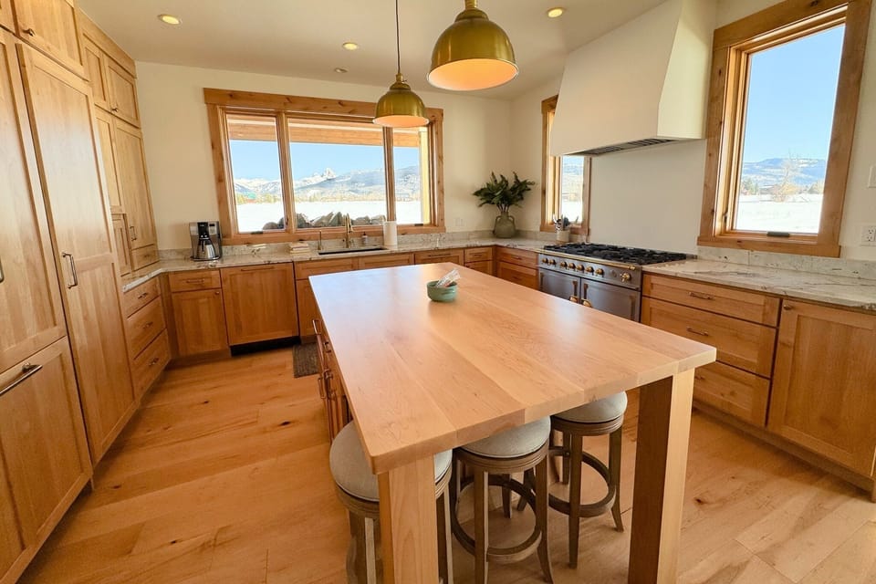 Stay in and make a meal using this well-appointed chef's kitchen.