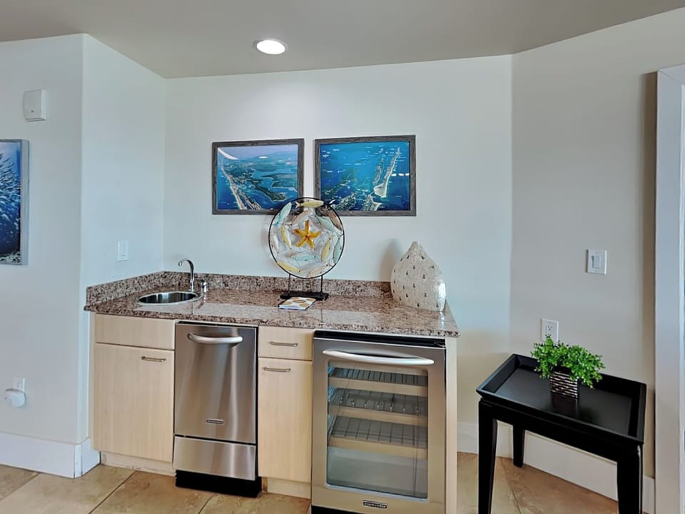 Wet Bar
