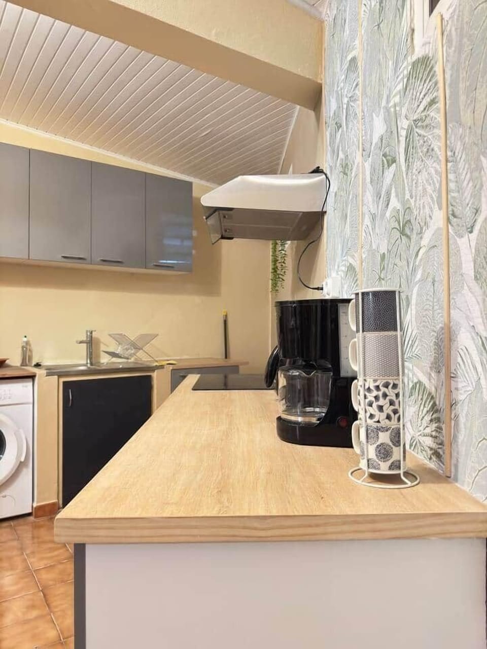 Kitchen and coffee machine