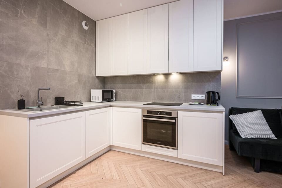 Fully Equipped Kitchen – Cook with Ease & Enjoy Modern Amenities | Book Now with RENTUJEMY.COM