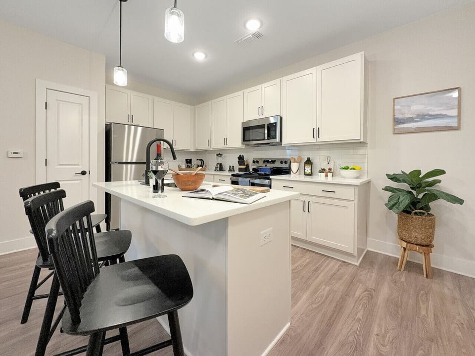 Fully Equipped Kitchen. Uncommon kitchen amenities.