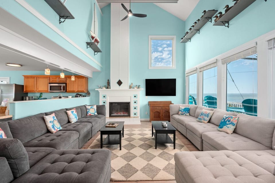 Open kitchen & dining area w/ warm wood finishes & easy flow into the living space.