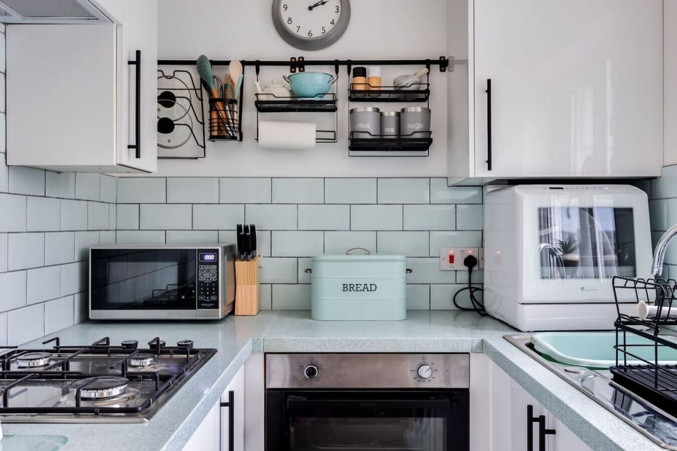 A fully equipped kitchen with everything you need to prepare a home cooked meal