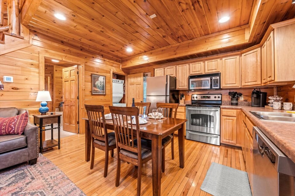 Fully stocked Kitchen has all your dining needs covered!