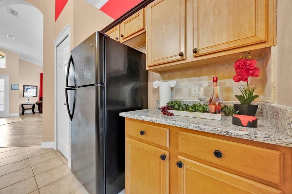 Kitchen (2)