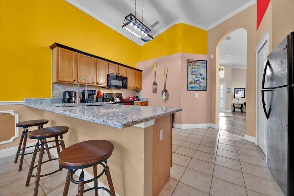 Kitchen and Bar