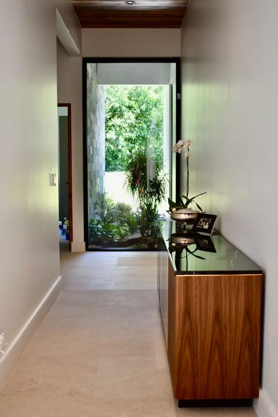  Entrance to 2 Bedrooms at the back of the house