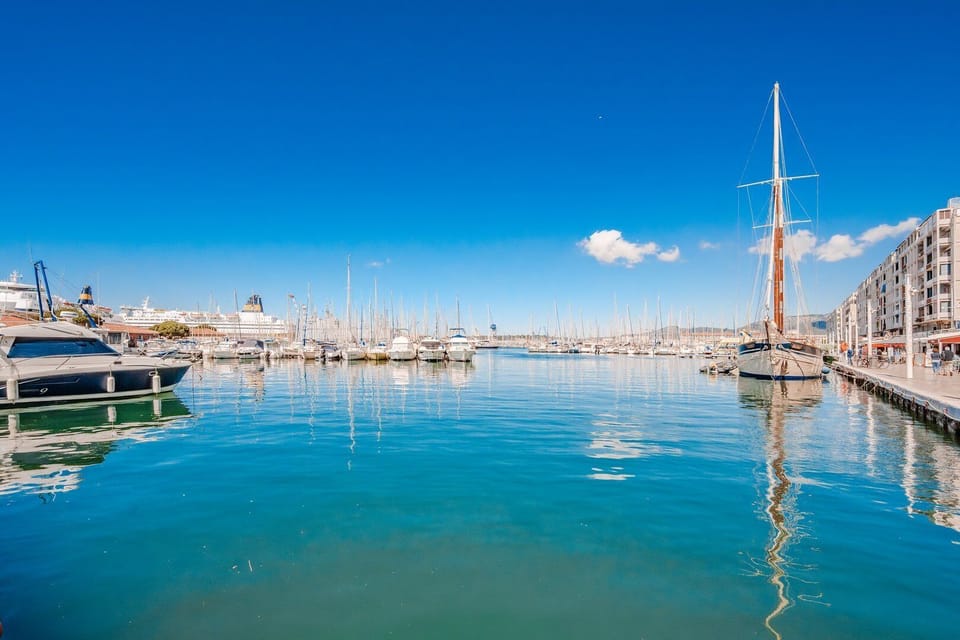 Marina