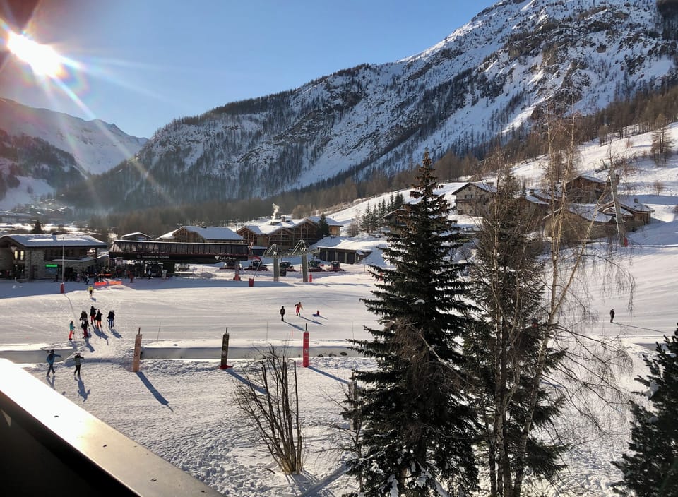 Snow and ski sports