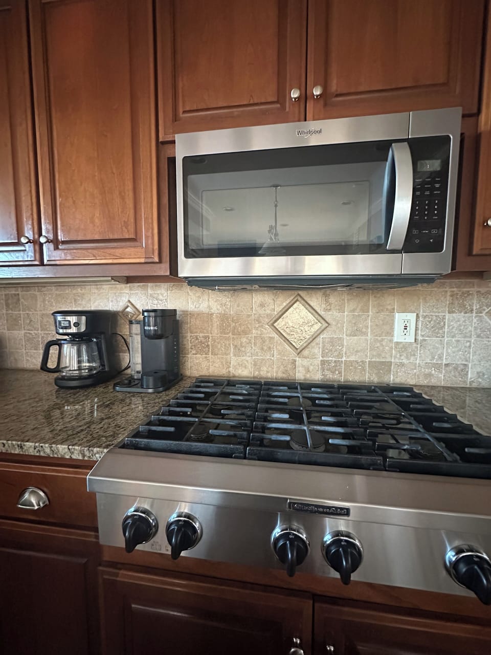 Auto drip and Keurig coffee makers