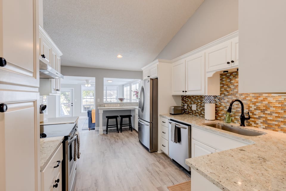 Tall Timbers kitchen