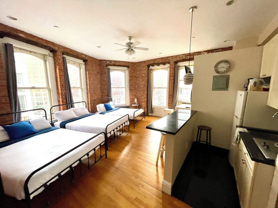 Beautiful corner unit 