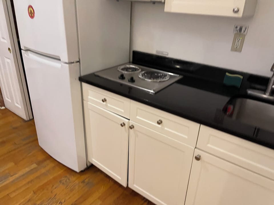 Stovetop, Fridge and refrigerator 