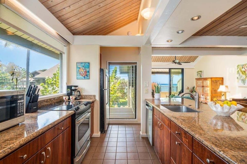 Fully equipped kitchen designed for convenience and style, perfect for preparing island-inspired meals