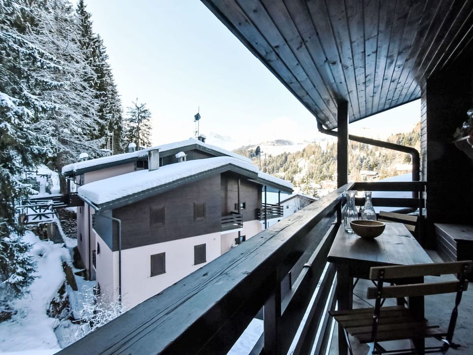 Wood, Winter, Glacial Landform, Freezing, Snow, Ice Cap, Hardwood, Log Cabin, Plank, Lumber