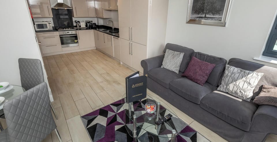 Living Room/Kitchen