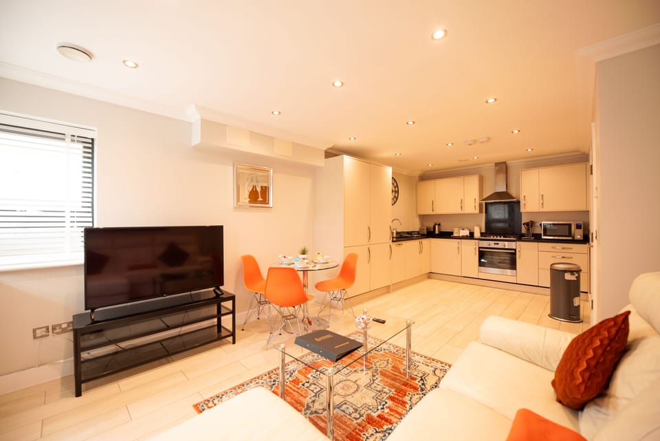 Living/Dining Room/Kitchen