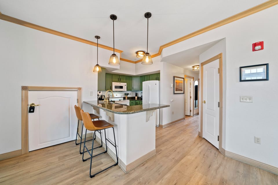 Fully equipped kitchen with everything you need to prepare meals with ease.