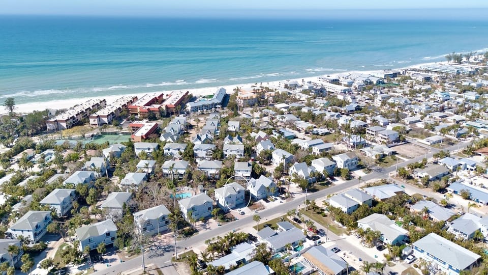 Close to Holmes Beach