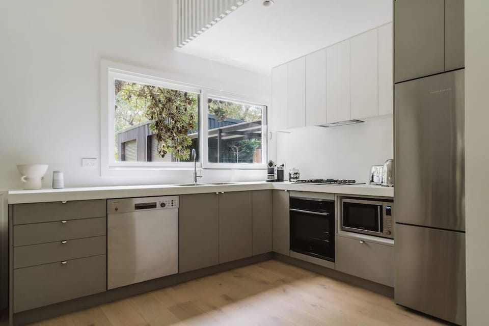 Annex kitchen