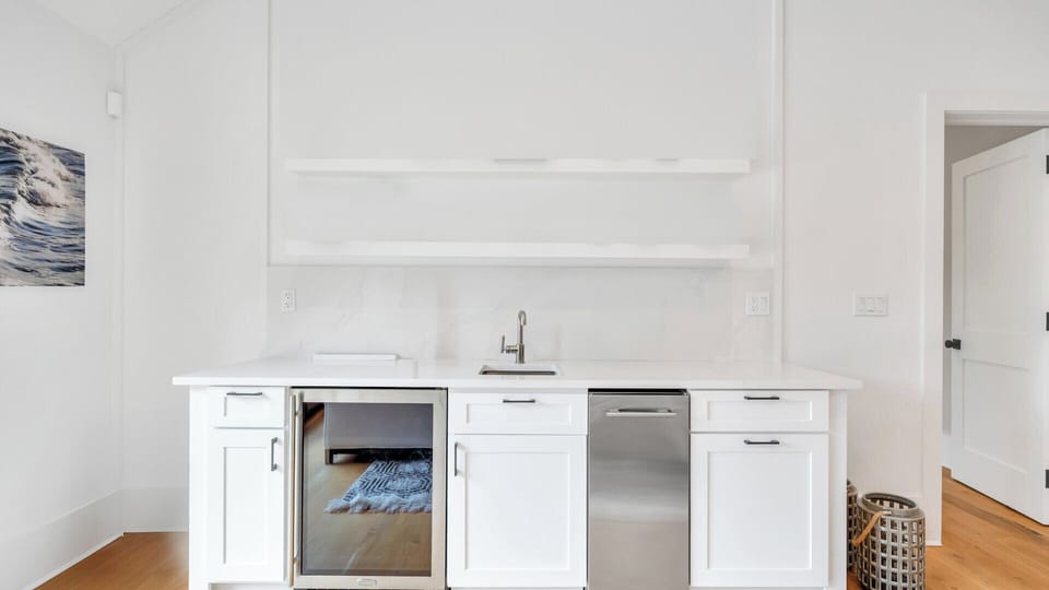 Upstairs Wet Bar