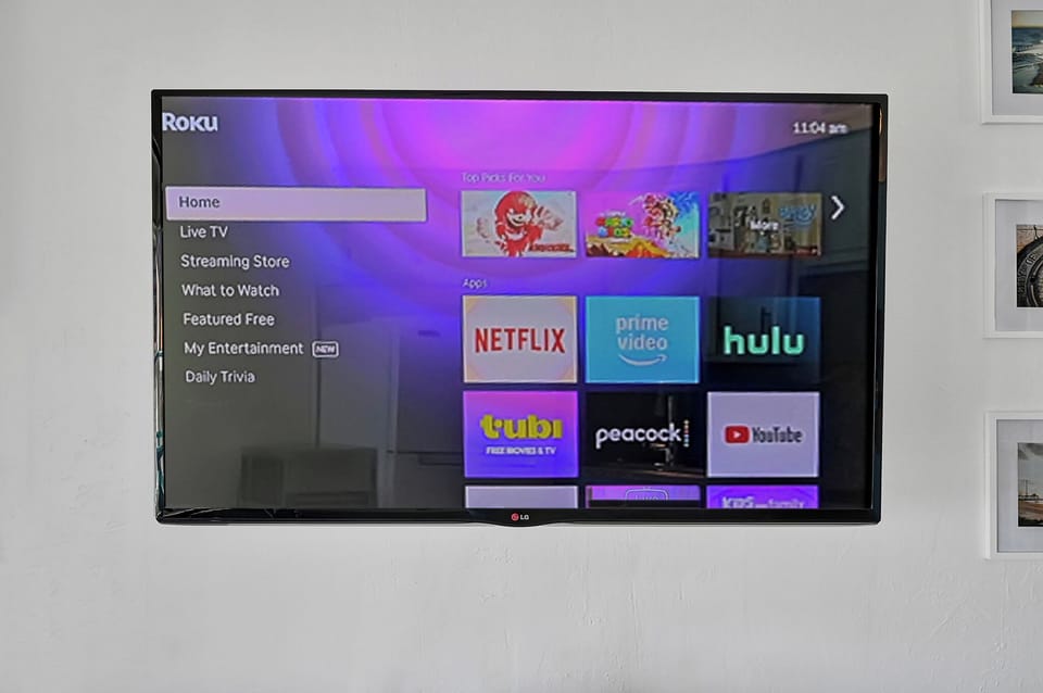 Smart 50" ROKU TV