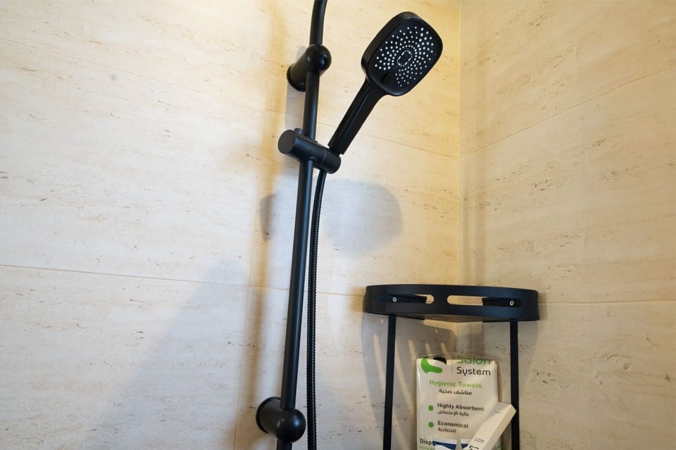 Hand-held showerhead