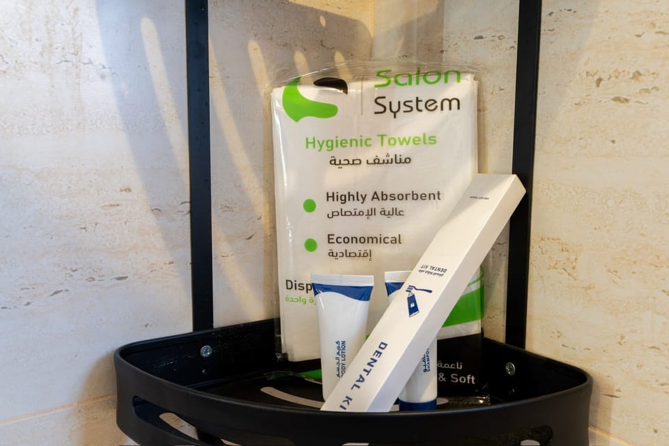 Bathroom amenities