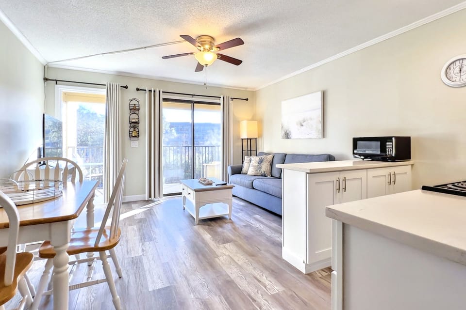 Our condo is bright and sleeps 6. Ask us about our sister-condo next door down!