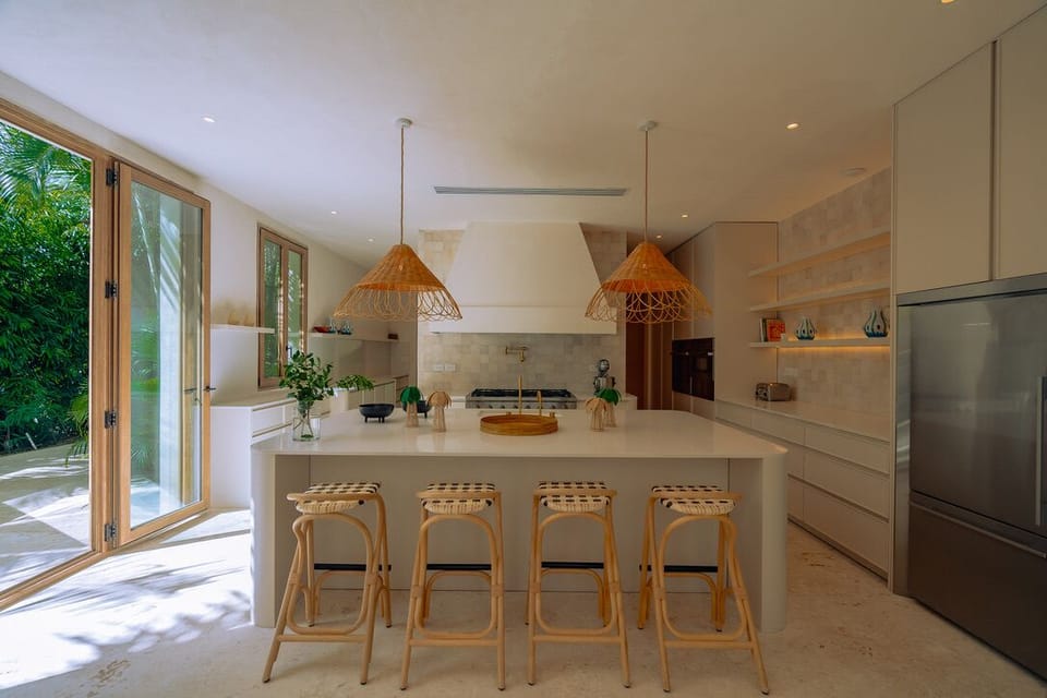 Villa Saman - An oasis of modern Spanish elegance with full service staff (6569)