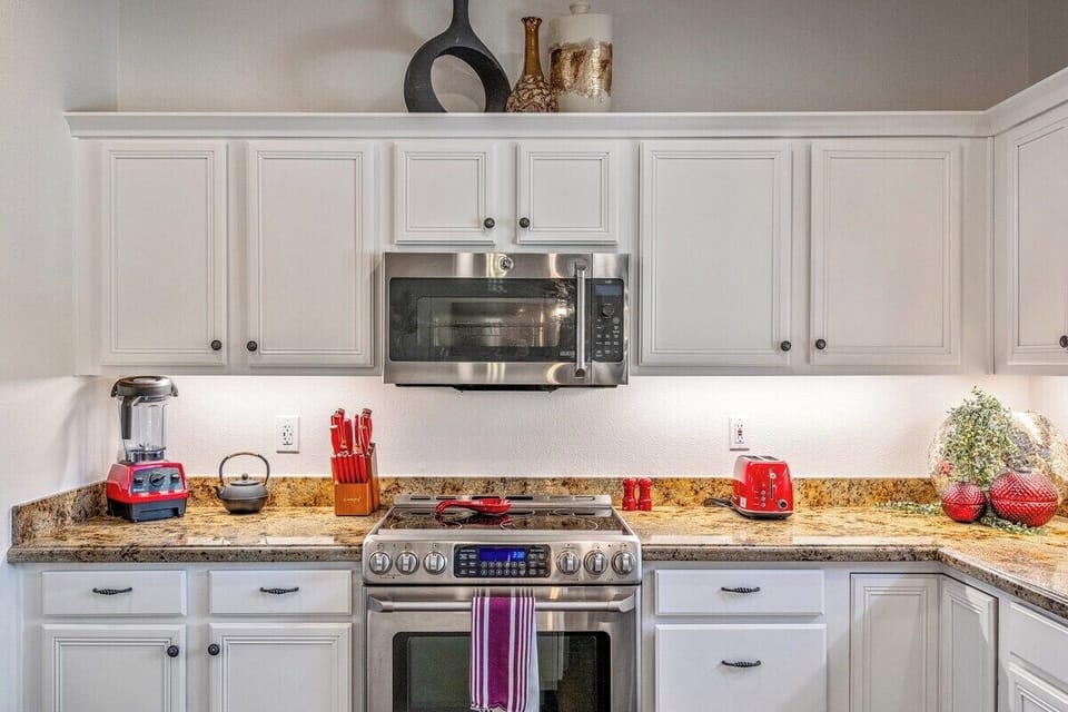 This inviting kitchen has plenty of counter space.