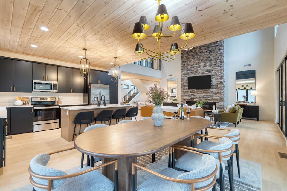 Open floor plan.
