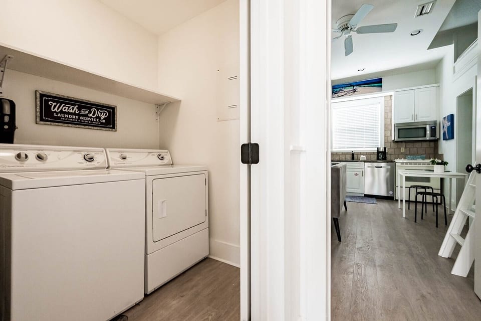 1st FL Laundry Room
