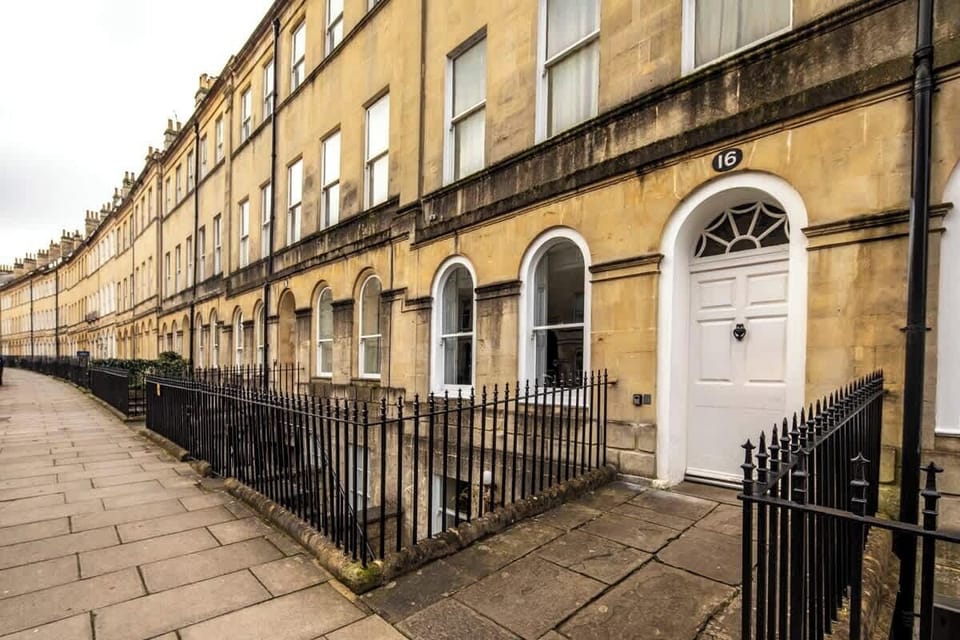 Bath Stone Facade built in the late 1700's