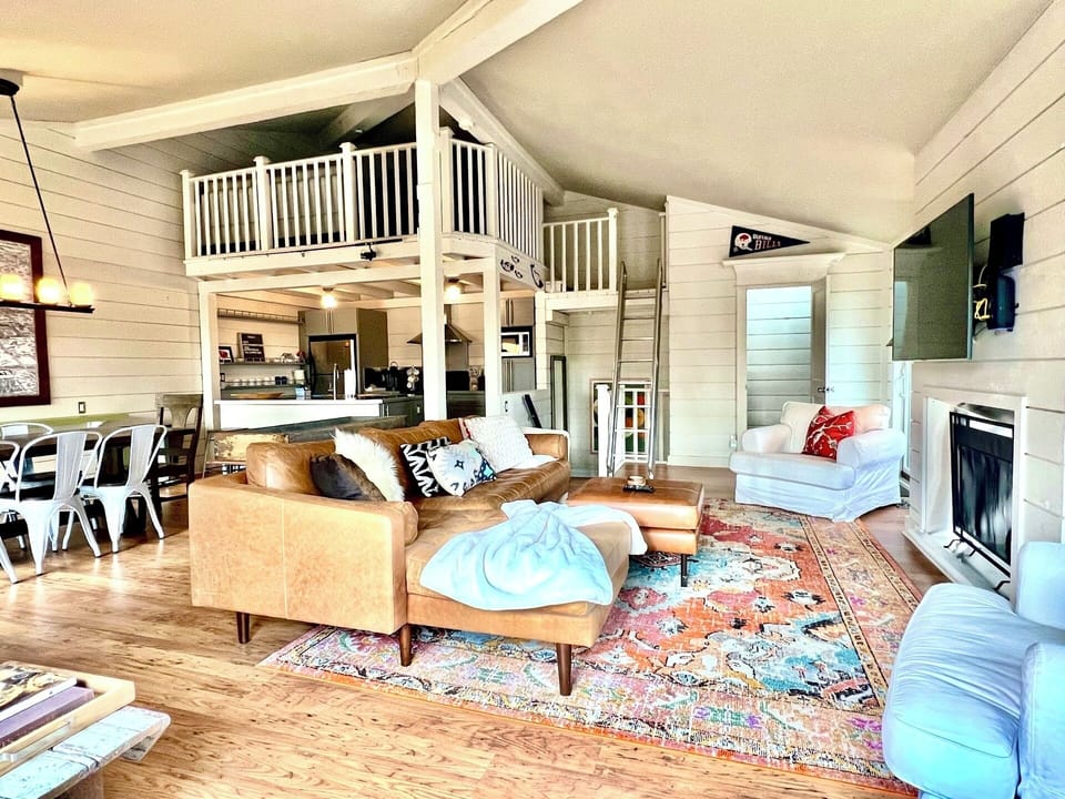Open Concept Living Area