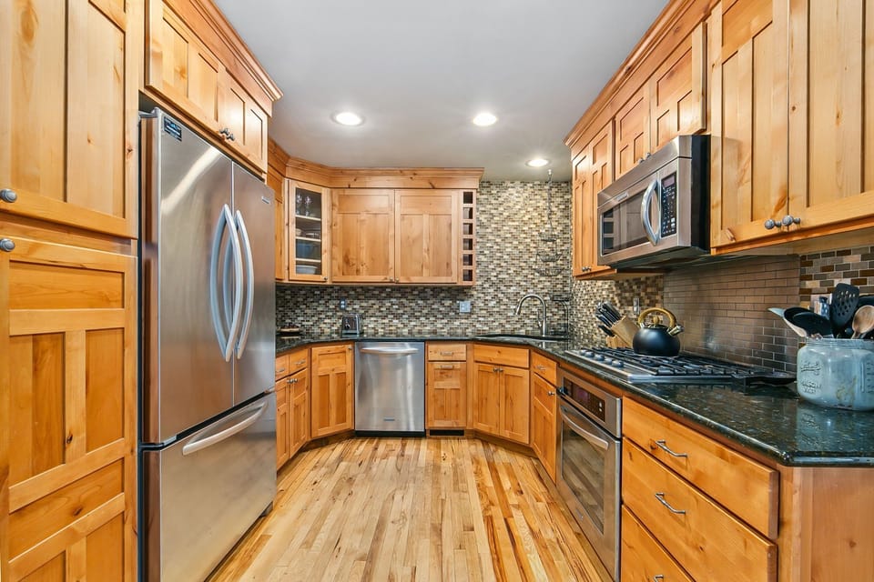 Chef's Kitchen | Stainless Steel Appliances