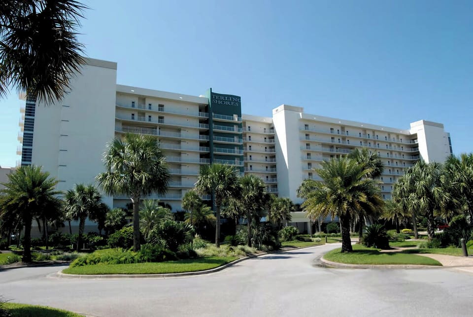 Gulf Front Resort in the Heart of Destin
