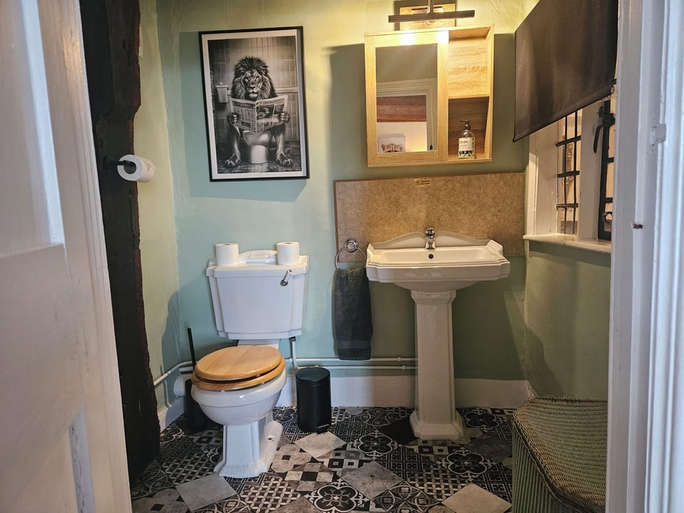 Master Bedoom ensuite