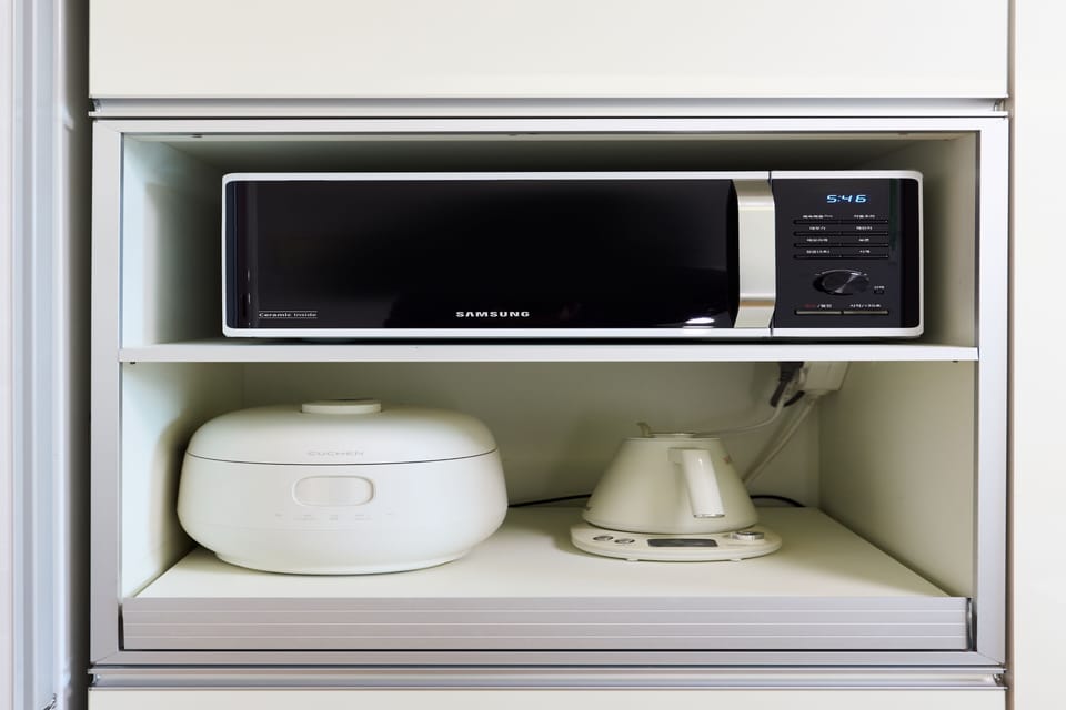 Microwave
