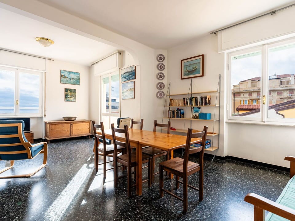 Wall, Flooring, Furniture, Interior Design, Floor, Apartment, Room, Ceiling, Picture Frame, Chair