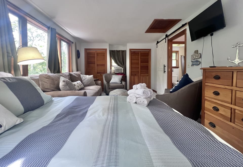 Sleeping and Living Space