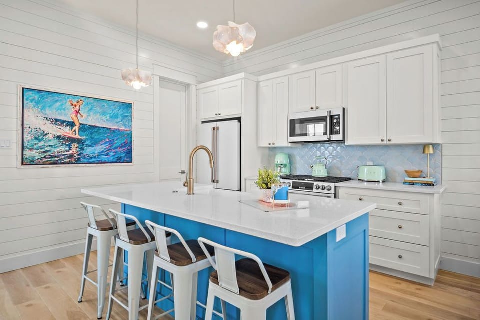 Kitchen, 1st Floor