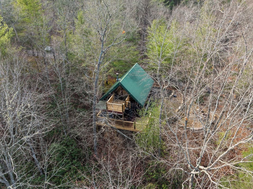Welcome to Secluded Escape!