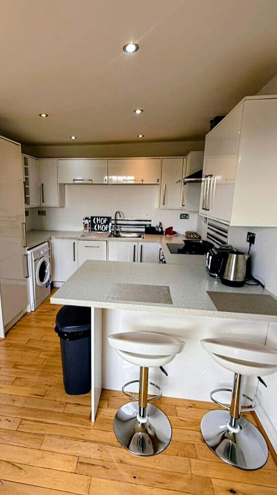 Breakfast Bar