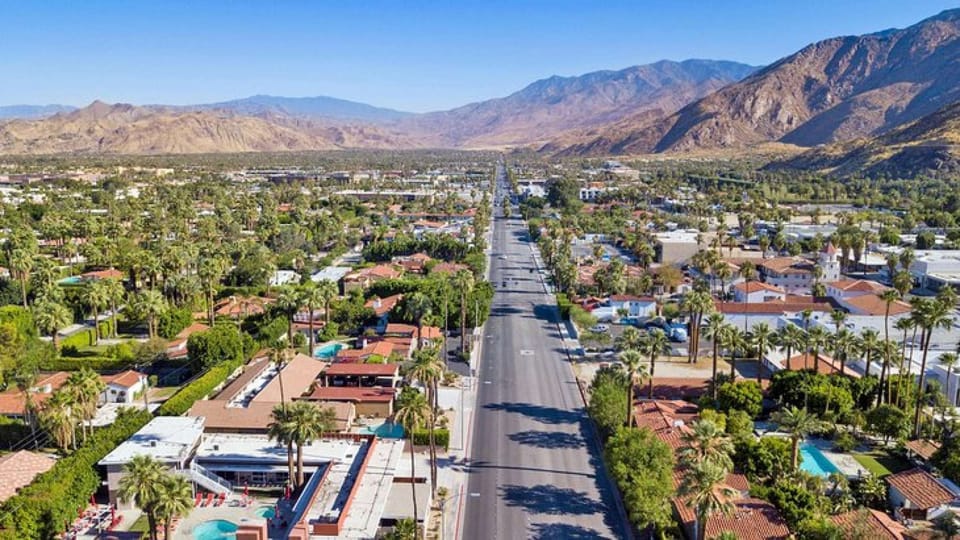 Palm Springs, a city in the Sonoran Desert of southern California, is known for its hot springs, stylish hotels, golf courses and spas. It's also noted for its many fine examples of mid century-modern architecture.