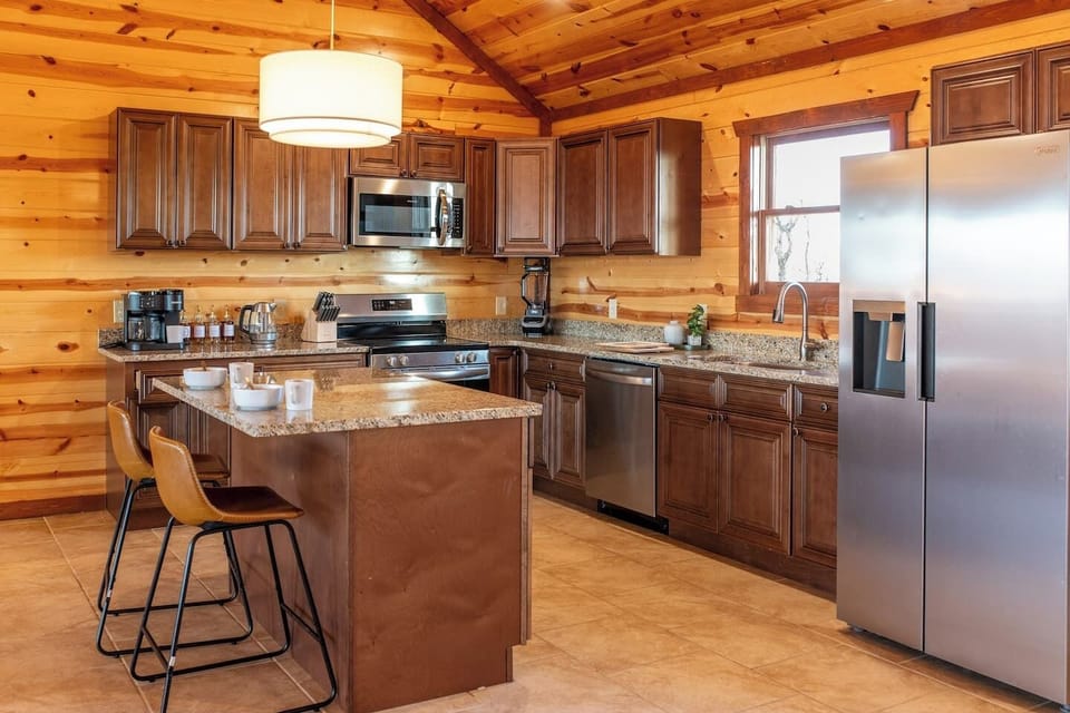 A full kitchen with all the essentials to enjoy your stay. From your morning coffee to cooking, grilling, and enjoying an evening glass of wine, we have everything you need to make your vacation perfect right here. No crowded restaurants required. 